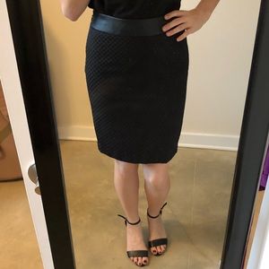 Black scalloped pencil skirt